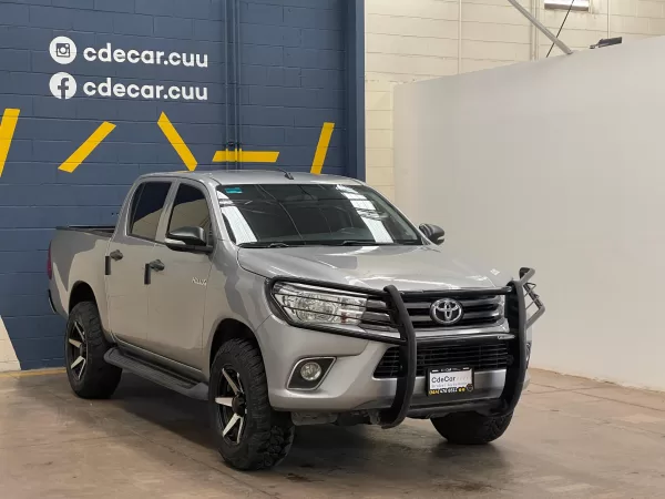 Toyota Hilux Base 2017