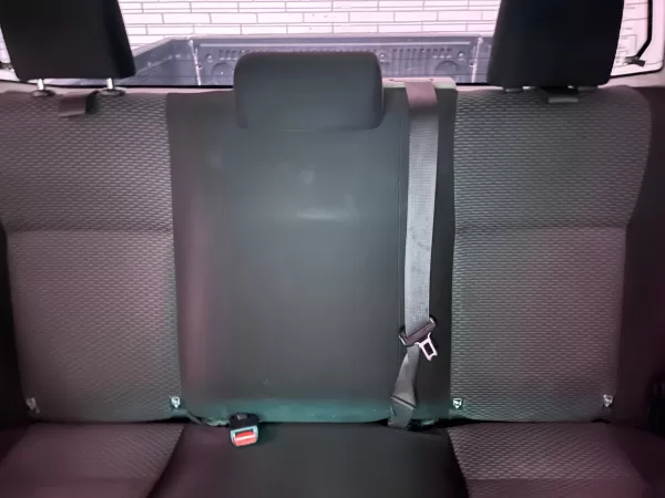 Toyota Hilux Base 2017 - Image 15