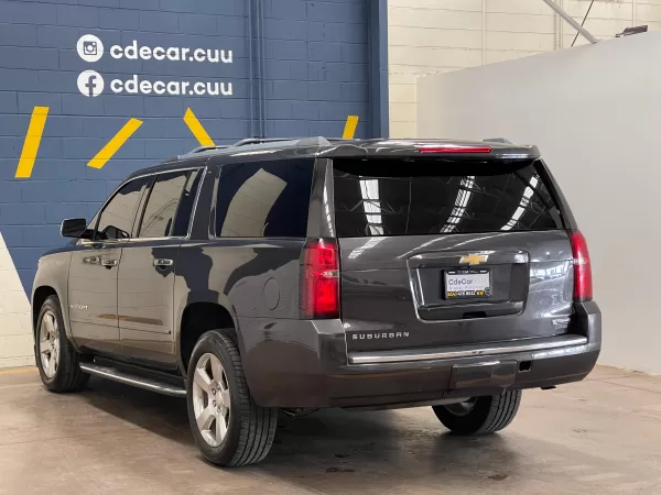 Chevrolet Suburban Premier 2017 - Image 5