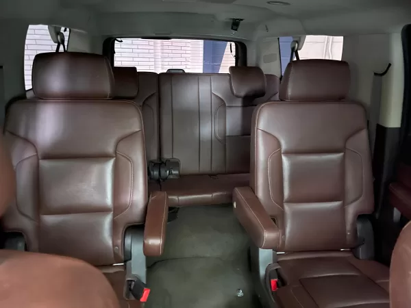 Chevrolet Suburban Premier 2017 - Image 15