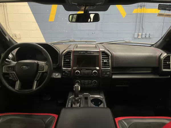 Ford Lobo Lariat Sport 2017 - Image 11