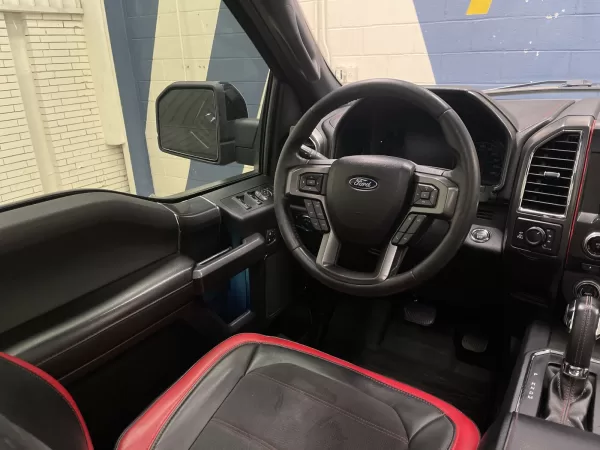 Ford Lobo Lariat Sport 2017 - Image 10