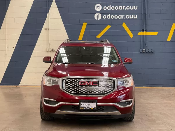 GMC Acadia Denali 2017 - Image 2