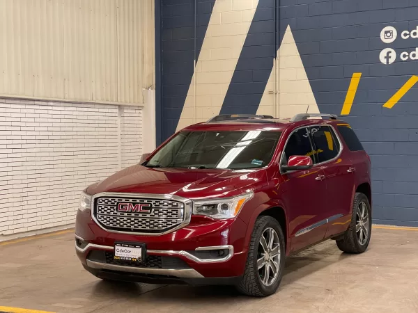 GMC Acadia Denali 2017 - Image 3