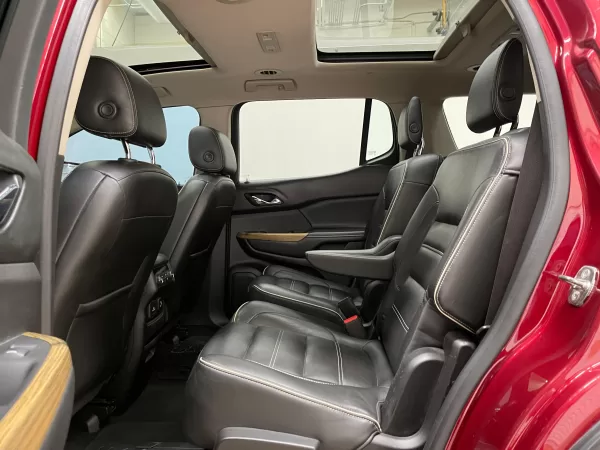 GMC Acadia Denali 2017 - Image 16