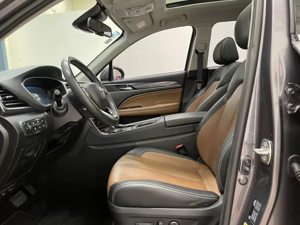 Dodge Journey 2023 - Image 13