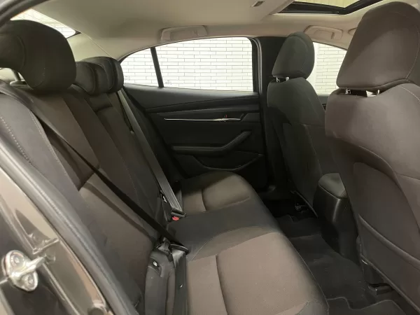 Mazda 3  I Sport 2020 - Image 10