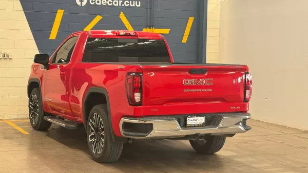 GMC Sierra SLE 2023 - Image 6
