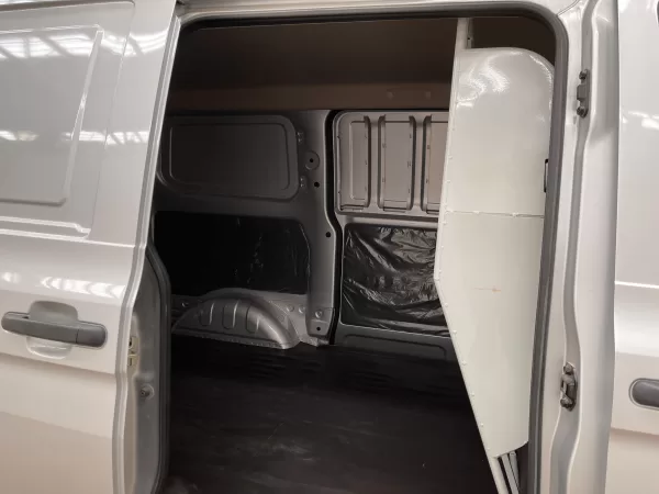 Chevrolet Tornado Van 2024 - Image 12