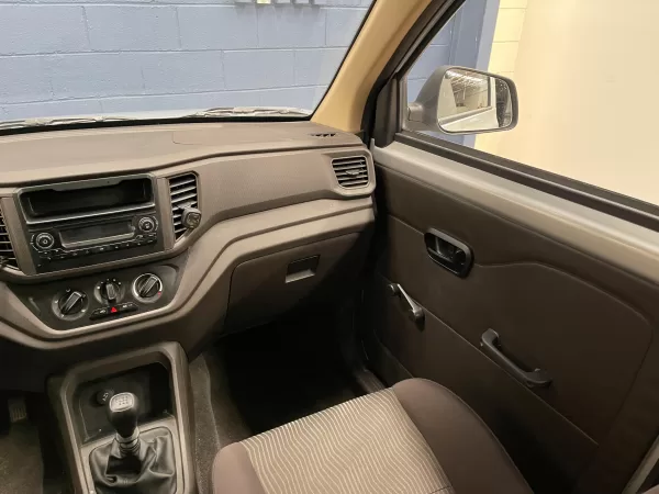 Chevrolet Tornado Van 2024 - Image 14