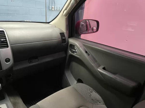 Nissan Frontier  PRO4X 2014 - Image 12