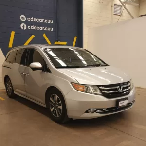Honda Odyssey Touring 2015