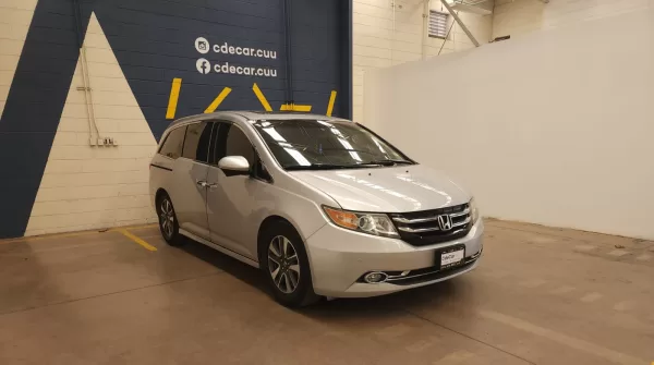Honda Odyssey Touring 2015