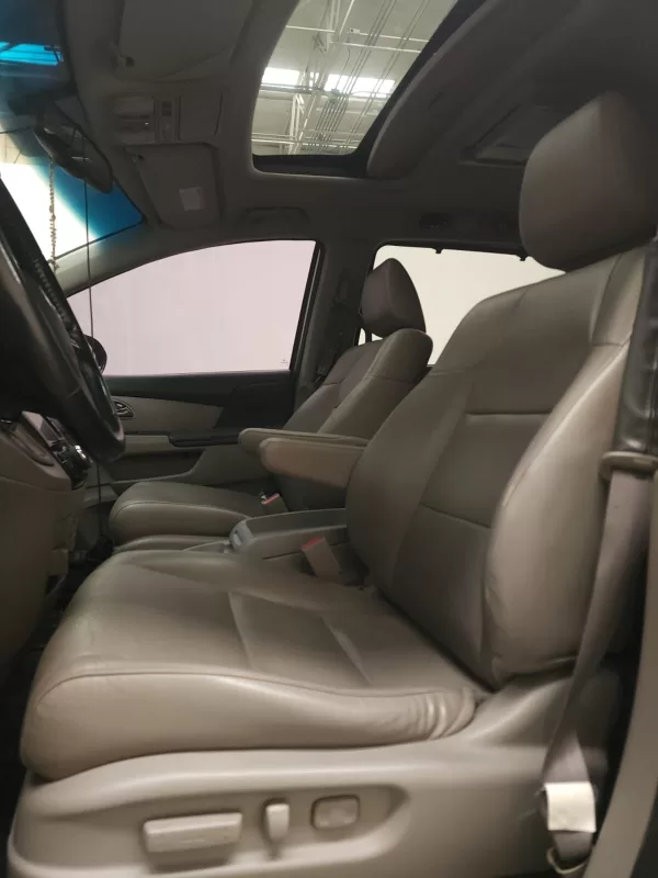 Honda Odyssey Touring 2015 - Image 13