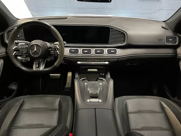 Mercedes-Benz GLE 53 AMG 2023 - Image 11