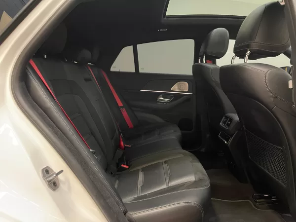 Mercedes-Benz GLE 53 AMG 2023 - Image 16