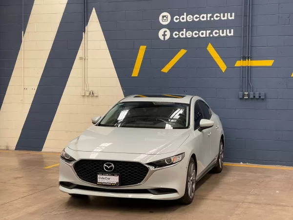 Mazda 3 I Sport 2024 - Image 4