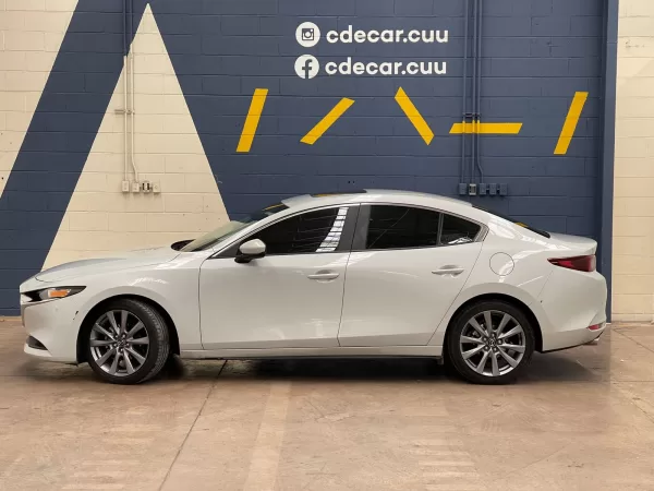 Mazda 3 I Sport 2024 - Image 5