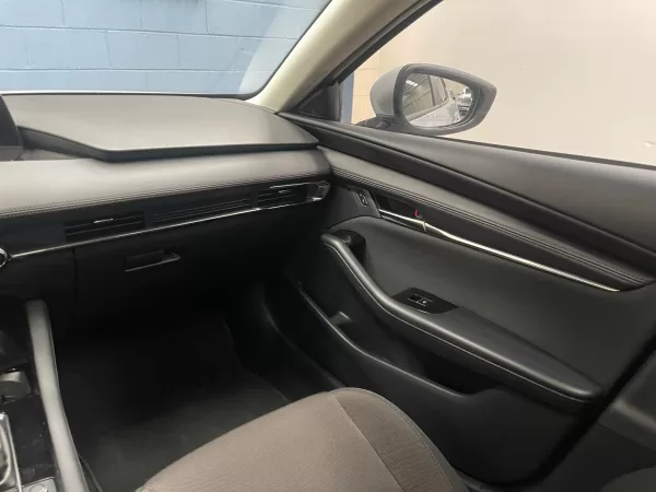 Mazda 3 I Sport 2024 - Image 12