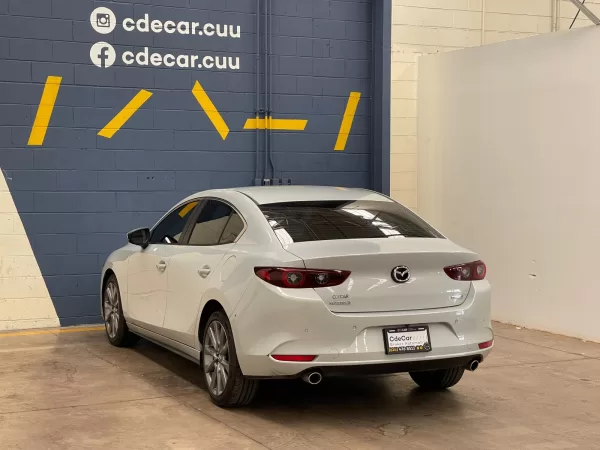 Mazda 3 I Sport 2024 - Image 8