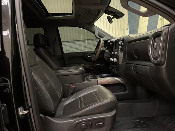 GMC Sierra Denali 2020 - Image 14
