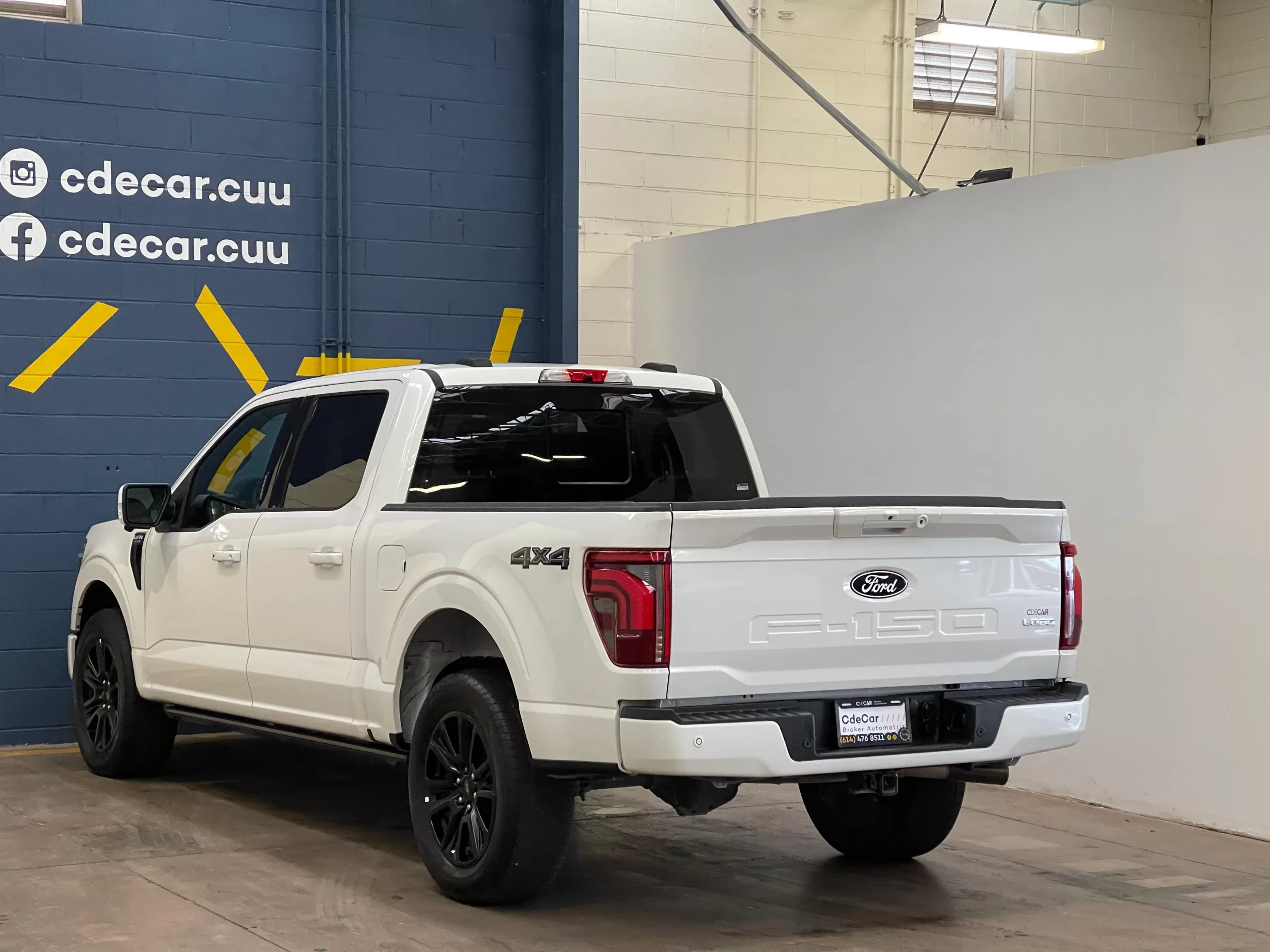 Ford Lobo Platinum 2024 - Image 7