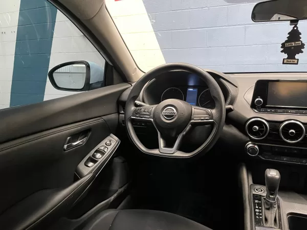 Nissan Sentra Sense 2023 - Image 10