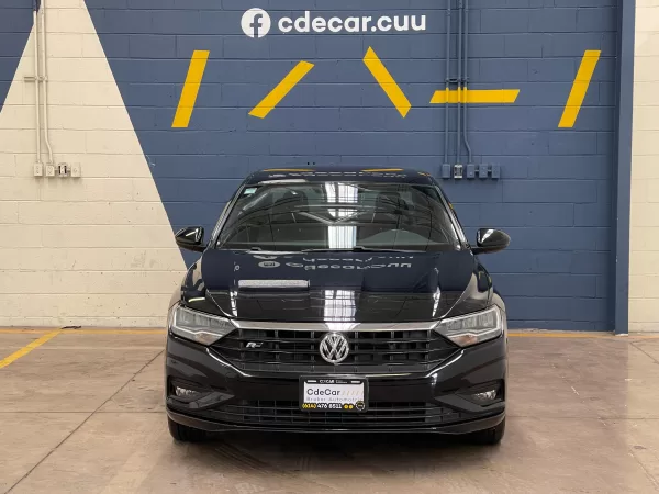 Volkswagen Jetta R Line 2021 - Image 3