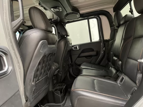 Jeep JT Mojave 2023 - Image 15