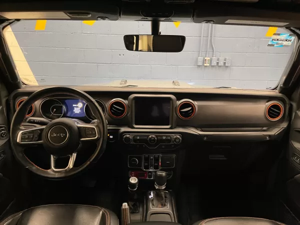 Jeep JT Mojave 2023 - Image 16