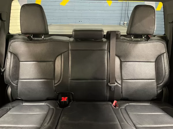 Chevrolet Silverado Custom 2019 - Image 13