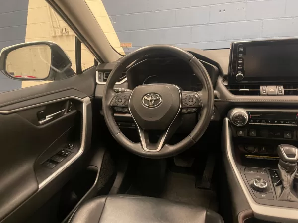 Toyota Rav4 Hybrid (HSD) 2021 - Image 17