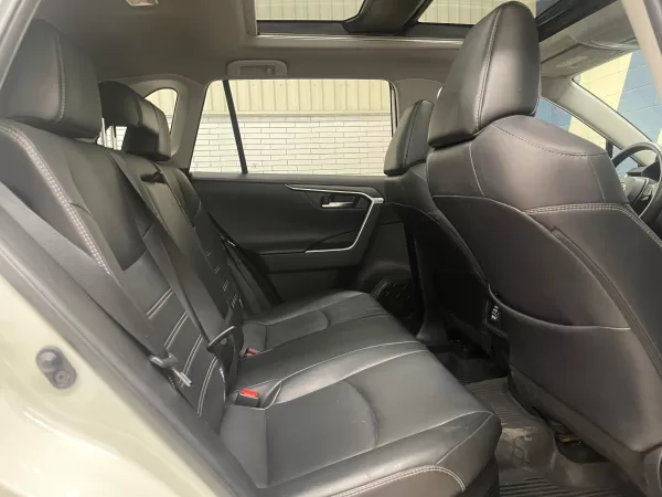 Toyota Rav4 Hybrid (HSD) 2021 - Image 11