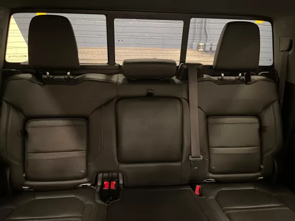 GMC Sierra Denali 2020 - Image 12