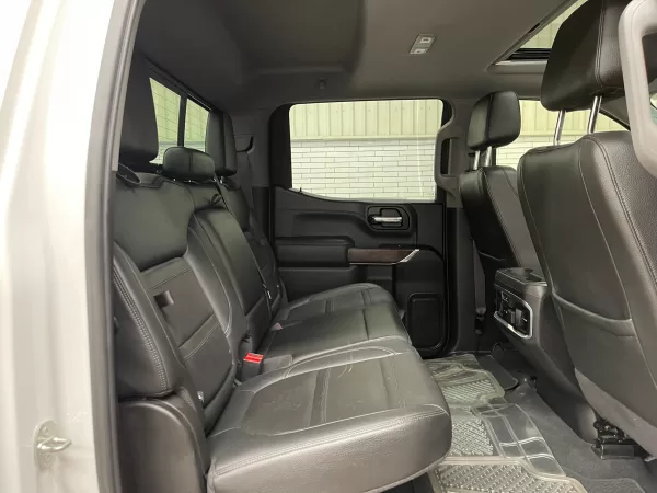 GMC Sierra Denali 2020 - Image 10